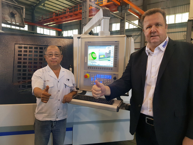 Supertec chooses NUM technology for its latest CNC cylindrical grinding machines